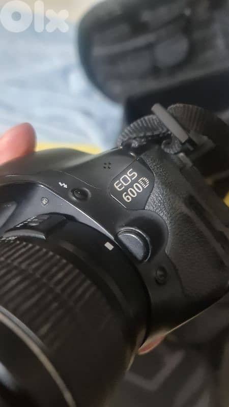 canon eos 600d with 18-55mm 1