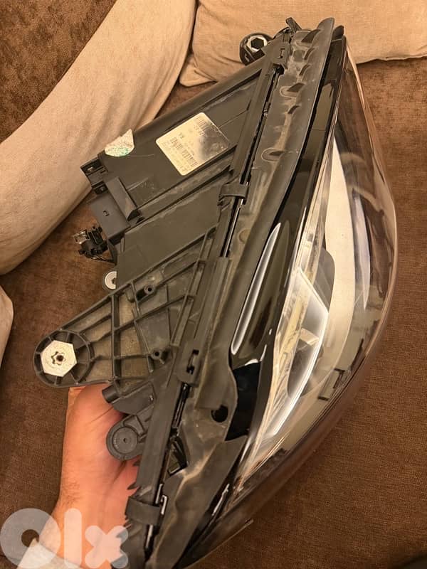 w205 headlight 2