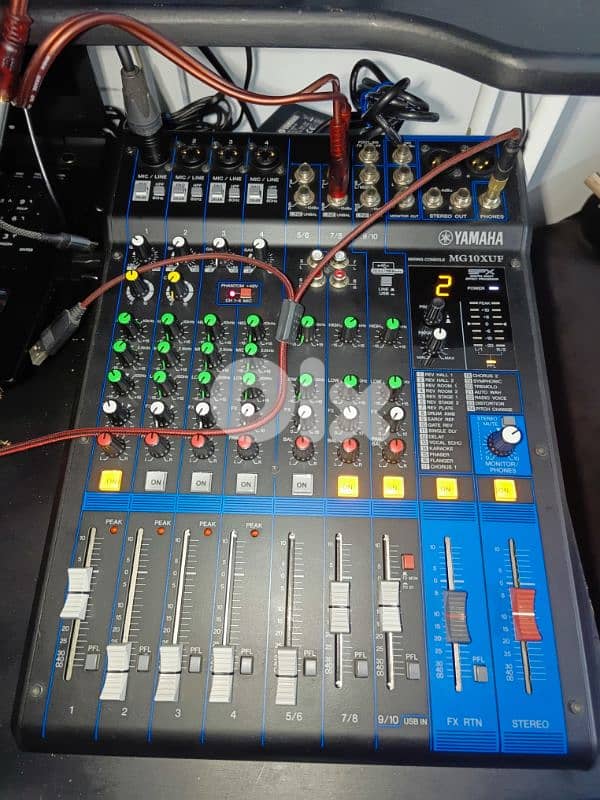 home studio & live streaming 1