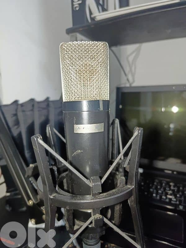 home studio & live streaming 3