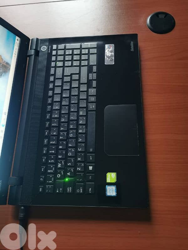 Toshiba laptop like new 4