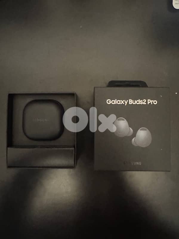 Samsung buds 2 pro excellent condition 1