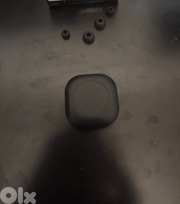 Samsung buds 2 pro excellent condition 3
