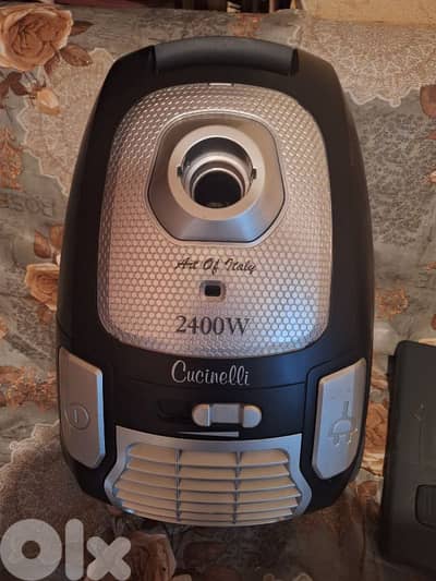 هوفر ماركة cucinelli ٢٤٠٠ وات