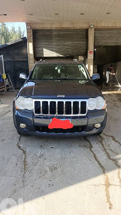 جيب جراند شيروكى 2010