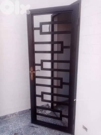 مكاتب وبيوت جاهزة  بواب حمايات