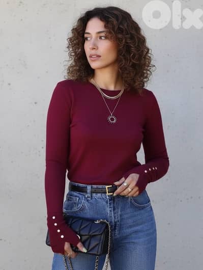 high soft top with gold studs made in Turkey new in tag