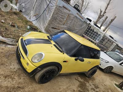 ميني كوبر 2002