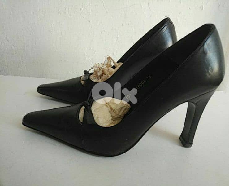 Guy Laroche shoes (knot,36) - Not Negotiable 1
