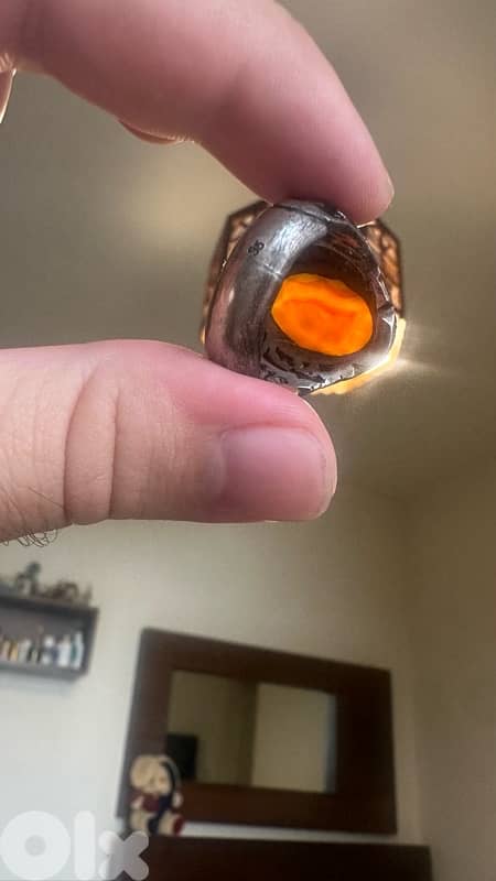 Beautiful Precious Agate and Emerald Ring 3