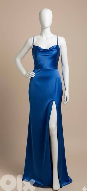 Elegant Long Blue Dress – Size S/M