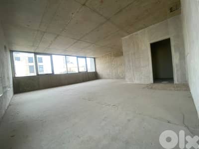 Office Space for Rent in Badaroمساحة مكتبية للإيجار في بدارو