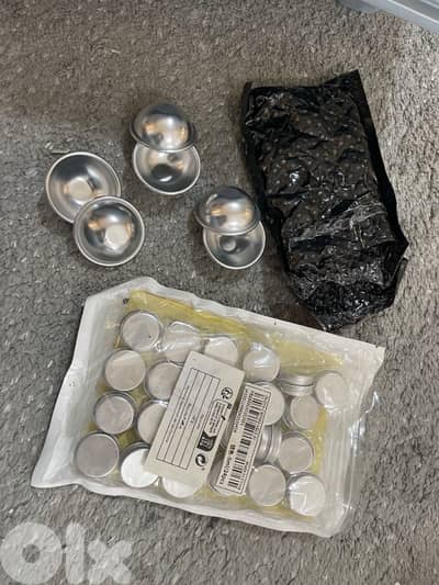 عبوات فاضية