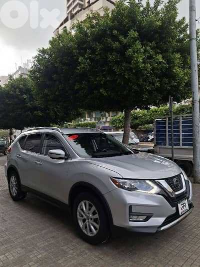 Nissan Rogue 2019 4x4 spcail edition clean car fax