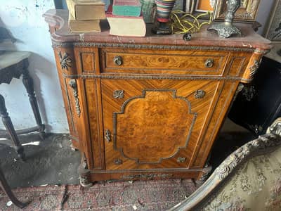 بهو مصري قديم خشب زان وج رخام مرصع نحاس كتير مرتب