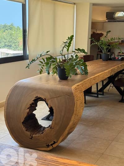 بحث عن نجّار محترف