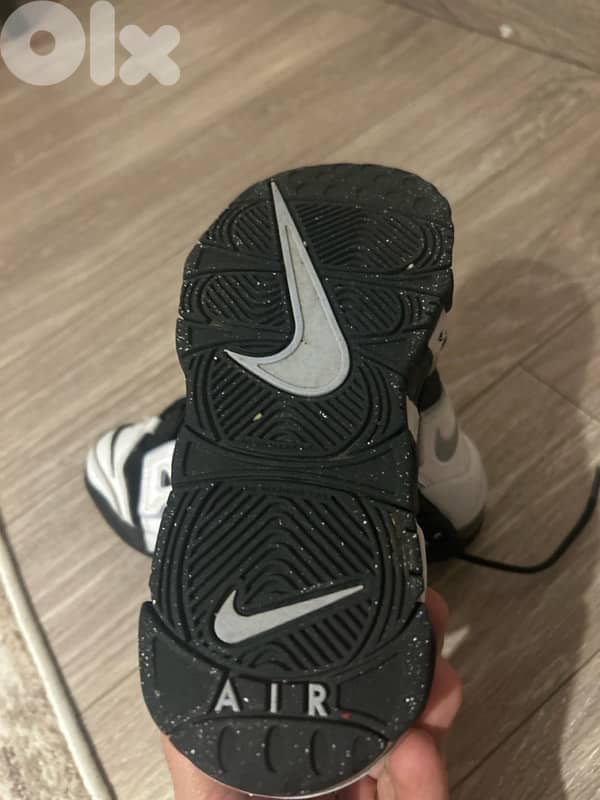 NIKE AIR UPTEMPO 2025 1