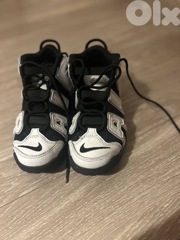 NIKE AIR UPTEMPO 2025 2