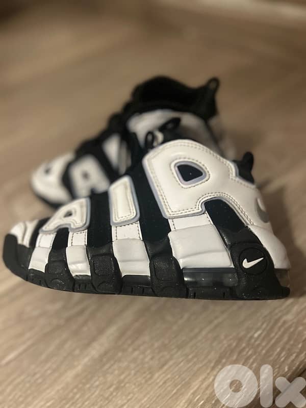 NIKE AIR UPTEMPO 2025 3
