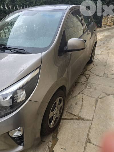 Kia Picanto 2020 almost new