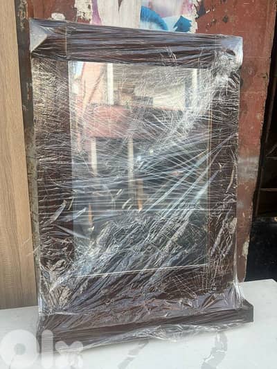 مرايا للاونتريه جديدة خشب زان كتير مرتبة