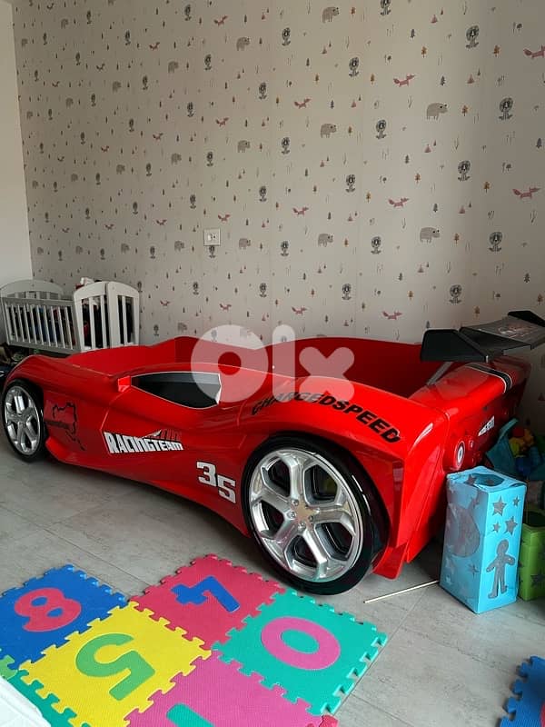 Toddler Red Racing Car Single Bed – Like New 1