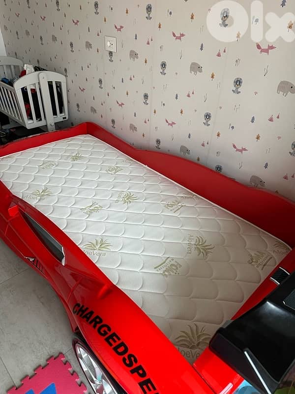 Toddler Red Racing Car Single Bed – Like New 3