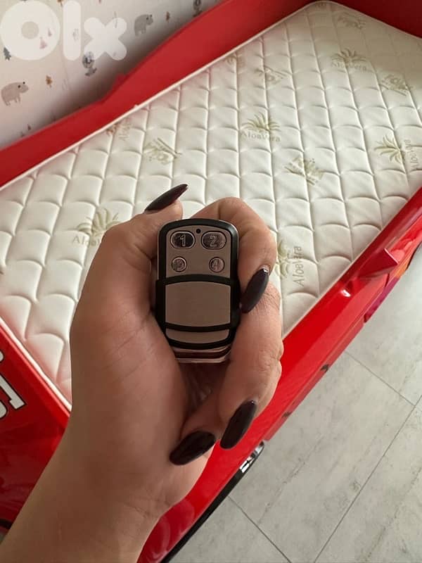 Toddler Red Racing Car Single Bed – Like New 4