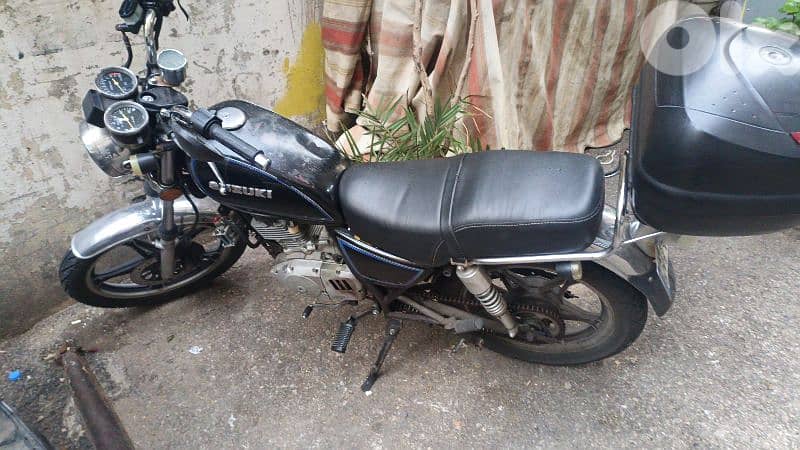 Suzuki GN 125 1