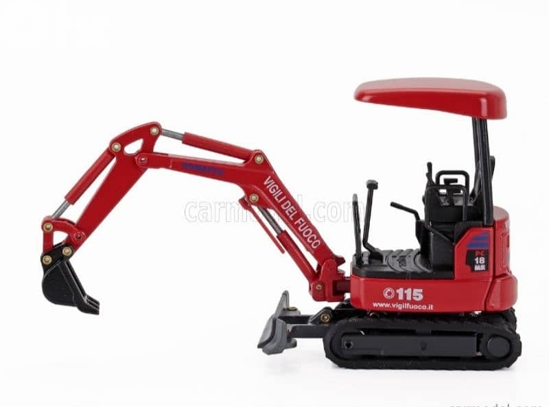 Komatsu Crane (Fire Department) diecast model 1;43. 1