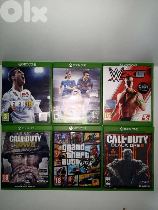 xbox one with 2 controllers 3