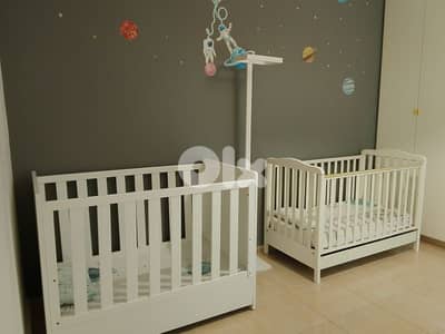 2 baby beds excellent condition