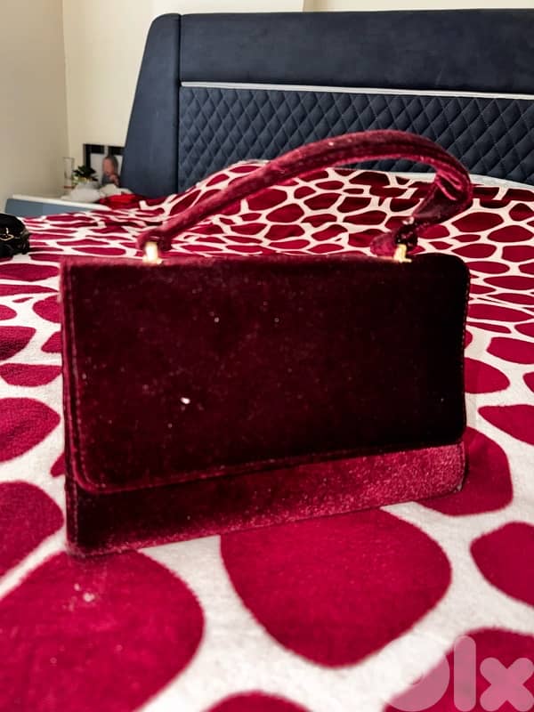 velvet burgundy bag 1