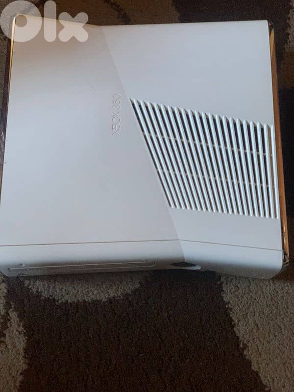 xbox 360 with afortable price! 3