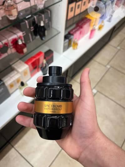 GIFT PERFUME _ AAA / Super Copy _ SPICEBOMB EXTREME