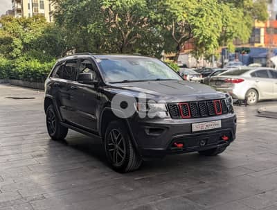 Grand Cherokee 2018 4WD Trail-hawk / 0 Accidents 81,000 miles