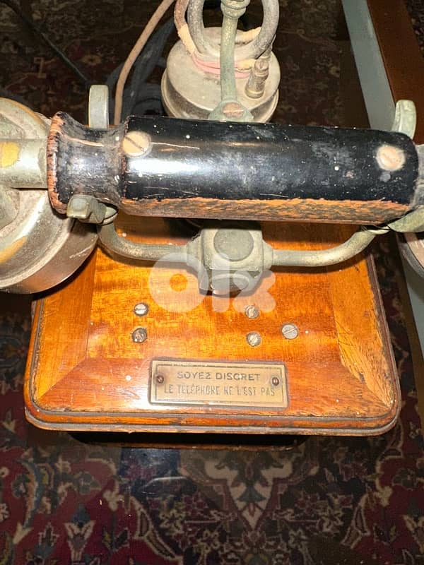 vintage antique phone 3