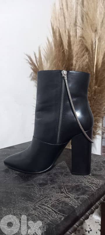 Women's Boot 1