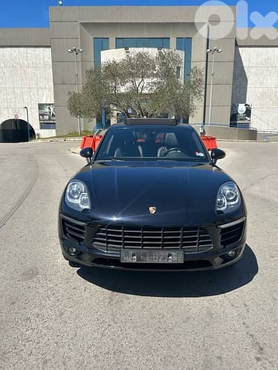 Porsche Macan S 2016 From Porsche center lebanon 129000 km only !!!!
