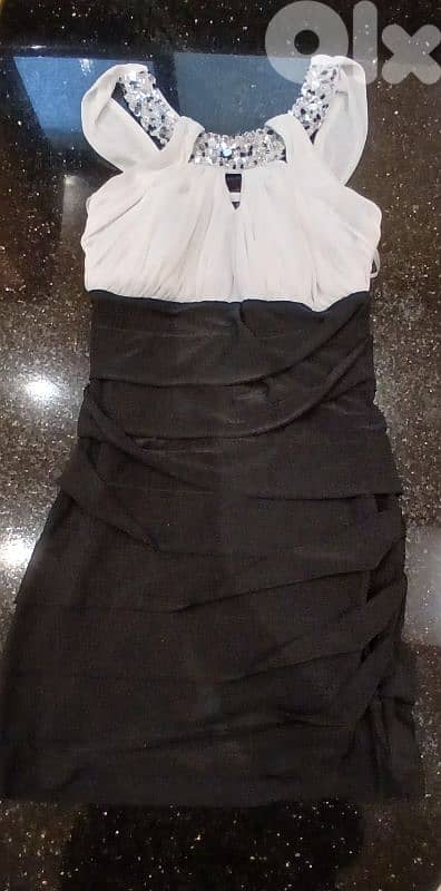 فساتين سهرة قصيرة