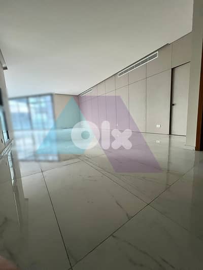 LUX Apartment 4sale in Achrafieh-3mins from Abc/2 min from Geitawi