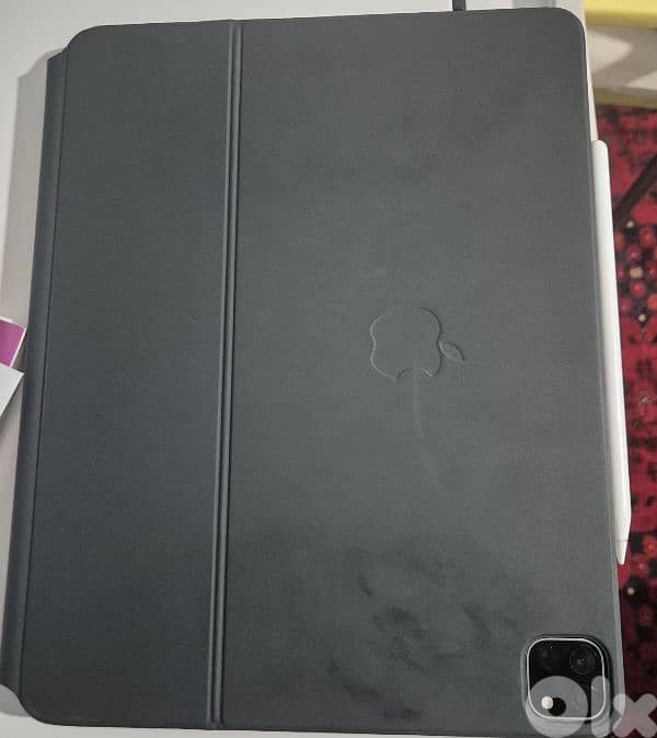 IPAD PRO 6TH GEN 12.9 INCH + 2ND GEN APPLE PEN + MAGIC KEYBOARD 2