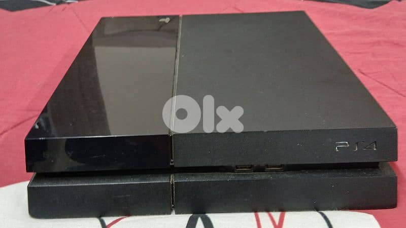 ps4,2controlers,fifa22 3