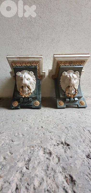Pair marble console holders 2
