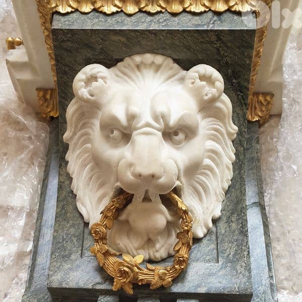 Pair marble console holders 1