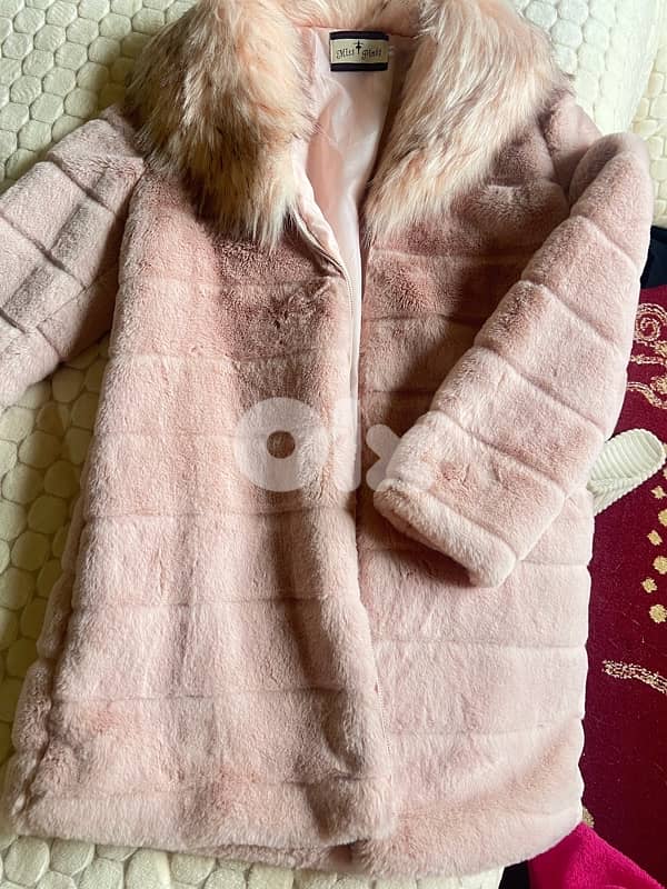 pink fure coat size S 1