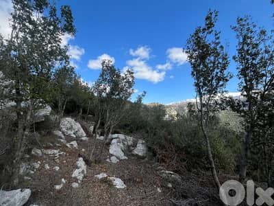 Prime LAND For SALE in Iyoun Al Siman with View أرض في عيون السيمان