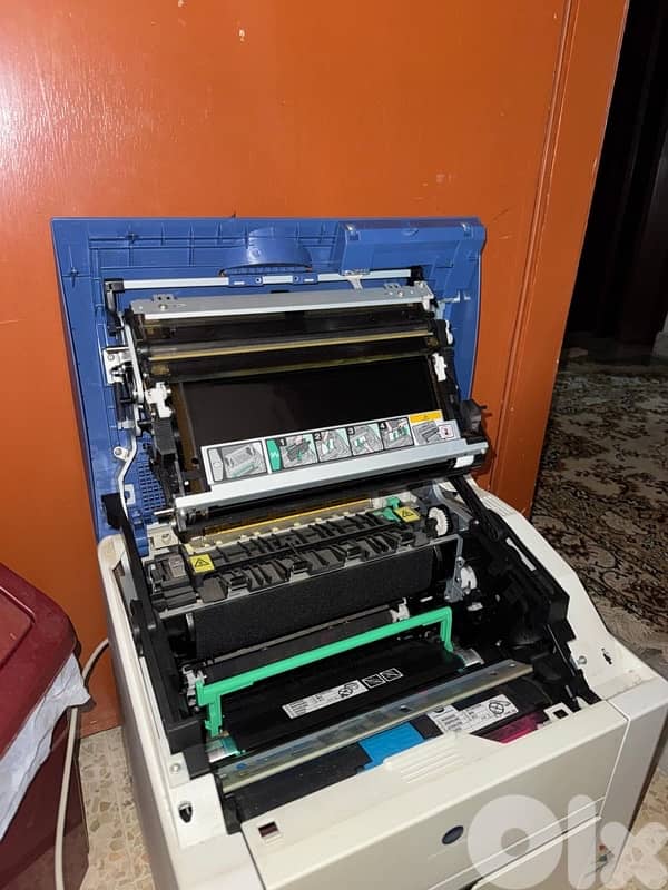 Konica Minolta Magicolor 2400W Color Printer – Works, Needs Toner 3