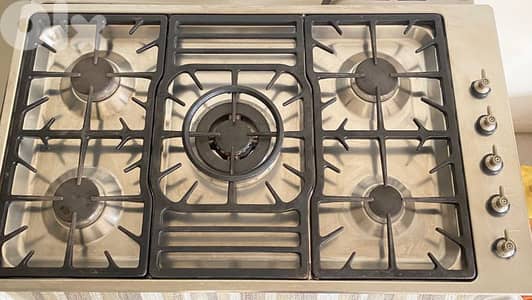 gas cooker SMEG ENCASTRE غاز