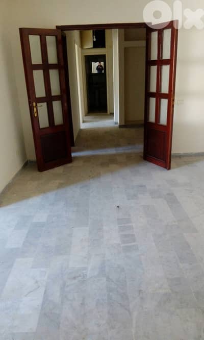 شقة للإيجار في الحدث بعبدا